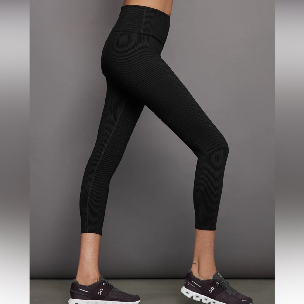 NWOT CARBON38  Ribbed Regular Rise 7/8 Legging